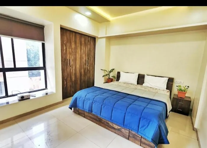 Elysian Suite 202
